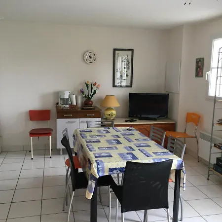 Holiday home Maison 2 Ch, Parking, Animaux Admis, Proche Et Commerces - Fr-1-482-44 Fort-Mahon-Plage